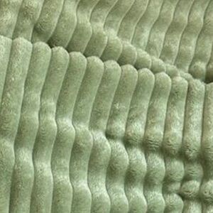 Textured Comfy Blanket/Throw Brand new in Bag 70"x78"